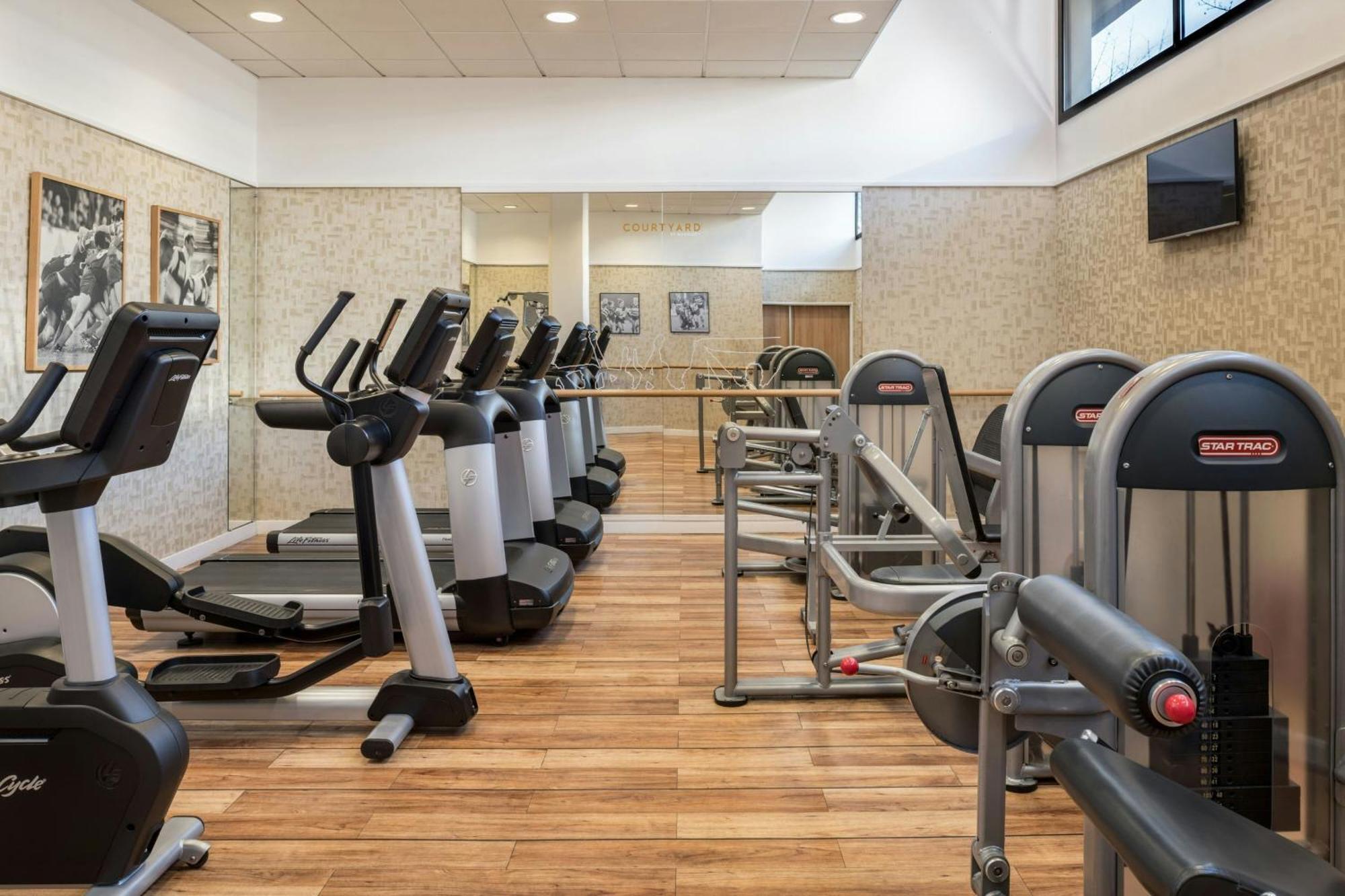 Courtyard By Marriott Paris La Defense West - Colombes Hotel Bois-Colombes Exterior foto